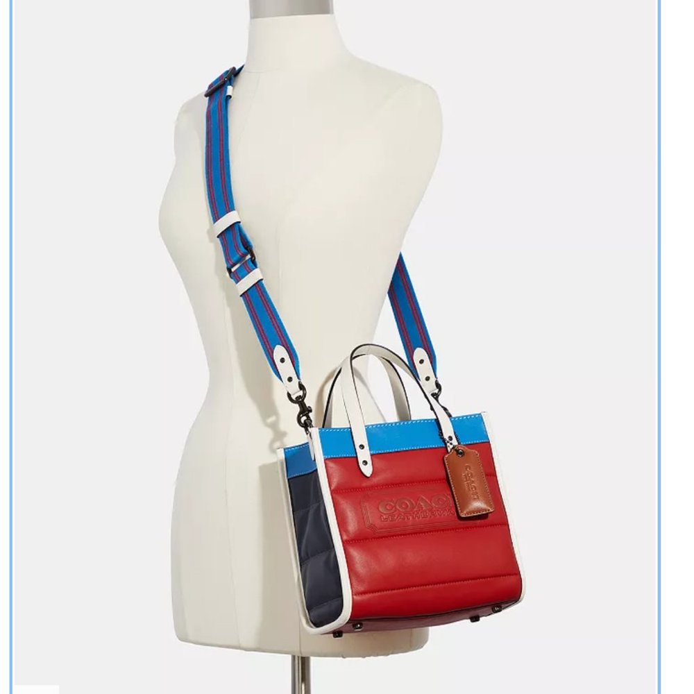 Coach Field Tote 22 With Colorblock Quilting And Coach Badge - Picture 16 of 16
